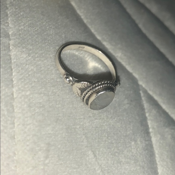 HANDMADE *MOONSTONE* SILVER RING - Picture 2 of 5